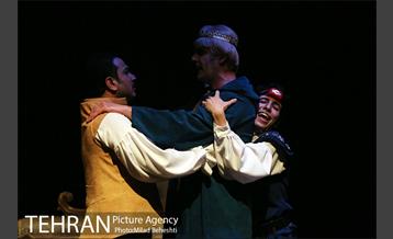 نمایش هوراشیو 3