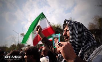 تشییع پیکر مطهر شهدای ناوشکن دنا 10