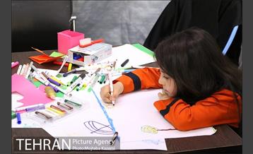 غرفه سلامت به مناسبت هفته سلامت در زیرگذر تئاتر شهر 1