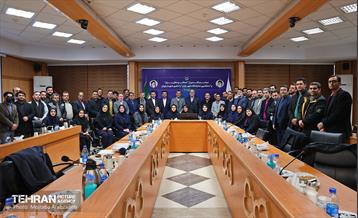 مراسم تقدیر از عملکردهای برتر و منتخبین نمایشگاه شهر-یاران 35