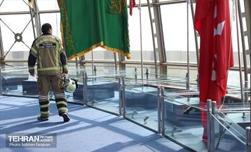 مسابقه پله‌نوردی آتش‌نشانان در برج میلاد 26