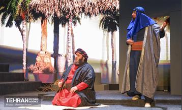 نوانمایش‌ هامان در برج‌ میلاد تهران 27