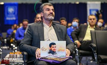 آیین رونمایی از تاکسی‌ون‌های جدید شهرداری تهران 8