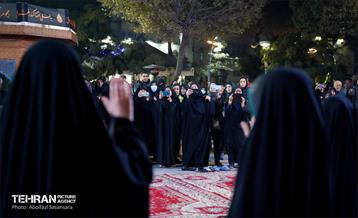 ویژه برنامه معنوی "ساحت خورشید" 19