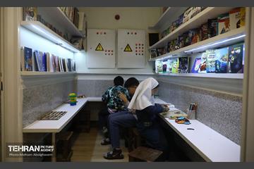 به وقت خدمت؛ مرکز «پویا شهر منطقه 18» ویژه کودکان کار 25