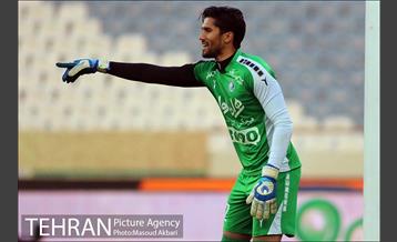 دیدار تیم‌ های فوتبال استقلال تهران و استقلال خوزستان