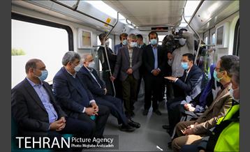 آیین رونمایی از نخستین نمونه قطار ملی مترو 32