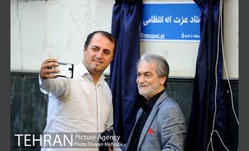 رونمایی از سردیس عزت الله انتظامی 19