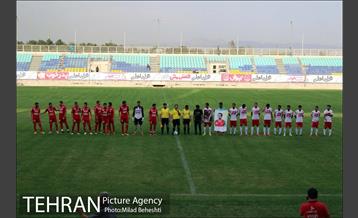 دیدار دوستانه پرسپولیس تهران و پرسپولیس قائمشهر 1