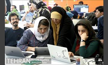 بازدید دکتر نجفی از کارخانه نوآوری‎ 20