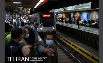 بازدید سخنگوی دولت از طرح استفاده اجباری ماسک در مترو 16