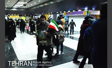 خدمت رسانی مترو در راهپیمایی 22 بهمن 12