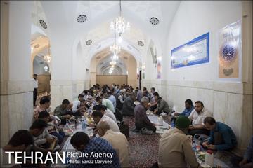روز اول ماه رمضان در حرم حضرت عبدالعظیم حسنی(ع)‎ 19