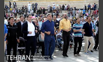 ششمین همایش پیاده روی خانوادگی بازنشستگان شهرداری تهران با حضور شهردار تهران 38