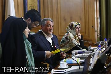 جلسه شورای شهر با حضور شهردار تهران 36
