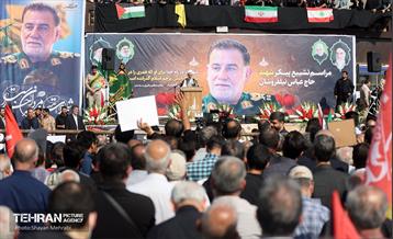 مراسم تشییع پیکر شهید سردار عباس نیلفروشان - ۱ 17