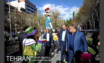 بازدید معاونین شهرداری تهران از نوروزگاه بلوار کشاورز 14