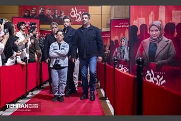 اکران مردمی اولین قسمت سریال «یزدان» 46
