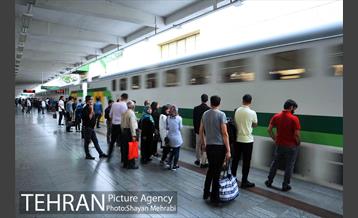 سرویس رسانی مجدد مترو خط 5 در روزهای جمعه 5