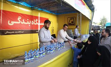 خدمت‌رسانی شهرداری تهران به نمازگزاران عید فطر در مصلی تهران 36