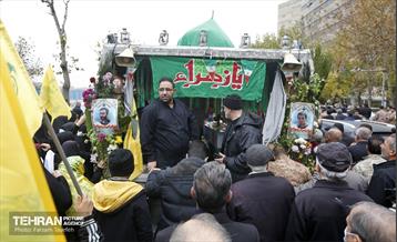 تشییع پیکر شهدای مدافع حرم در منطقه ۵ 17