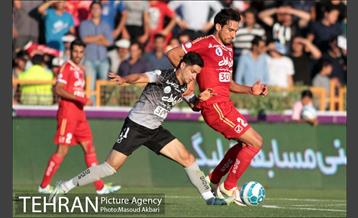 دیدار تراکتورسازی و پرسپولیس در لیگ برتر فوتبال 24