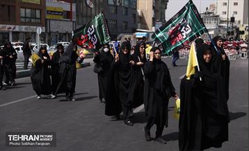 اجتماع صادقیون در فلکه دوم صادقیه 49