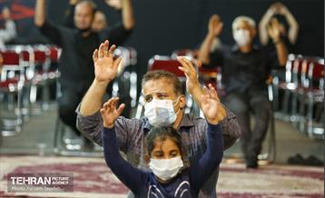 راه اندازی پویش نذر کتاب در ایام محرم در منطقه 5