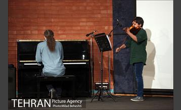 جشن برگزیدگان کانون تاتر کودک و نوجوان‎ 6