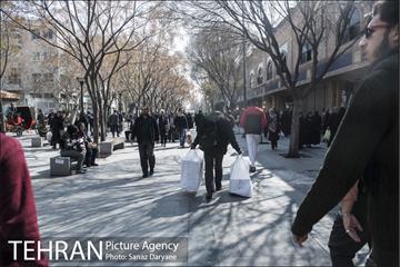 خیابان پانزده خرداد در روزه های پایانی سال‎ 9