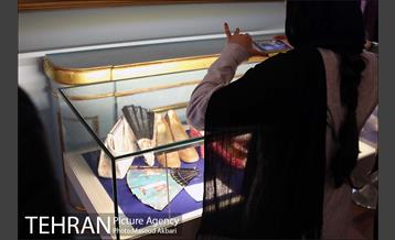 بازدید مسافران نوروزی تهران از کاخ موزه نیاوران‎ 5