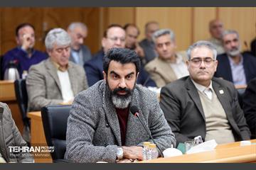 نشست هم‌اندیشی هیئت رئیسه اتاق اصناف تهران، روسای اتحادیه‌های صنفی تهران و هیئت امناء بازار تهران با شهردار تهران 46