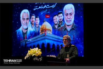 همایش یاران سلیمانی در برج میلاد 50