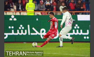دیدار دو تیم پرسپولیس و تراکتور سازی 20