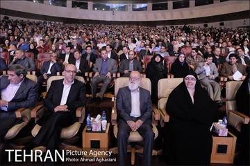 تجلیل از کارگران نمونه شهرداری تهران 11