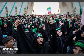 اجتماع امام حسنی ها در میدان آزادی 21