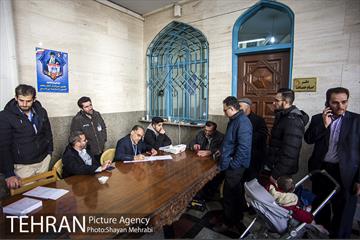 شرکت پیروز حناچی شهردار تهران در انتخابات مجلس شورای اسلامی 3