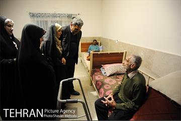 بازدید شهردار تهران از مرکز سالمندان بهشت امام رضا(ع) 28
