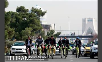 راهپیمایی چهل‌ و دومین سالگرد پیروزی انقلاب اسلامی 3 4