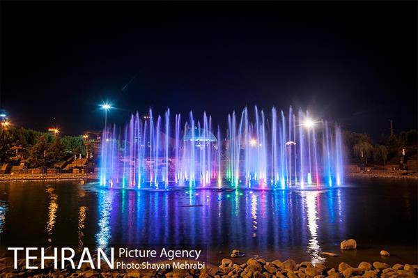 افتتاح آبنمای موزیکال بوستان نوروز 5