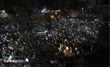 عزاداری هفتمین شب شهادت رهبر انقلاب در میدان دوم نازی آباد 12