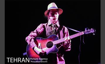 نمایش بازی یالتا‎ 1