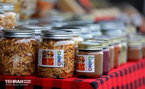 بازارچه محلی دست آفرین در بوستان نهج البلاغه 19