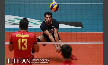 دیدار تیم های والیبال پارسه تهران و عمران ساری