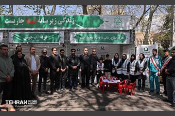 آیین درخت‌کاری به مناسبت روز طبیعت 1