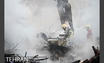 پنجشنبه ۳۰ دی ۱۳۹۵ 32