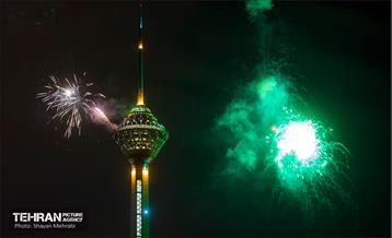 نورافشانی جشن ۲۲ بهمن 3