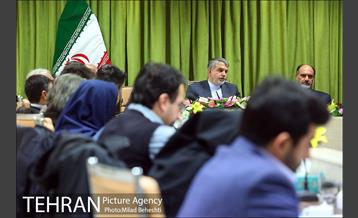 نشست وزیر فرهنگ و ارشاد اسلامی با مدیران حوزه نمایش کشور‎ 17