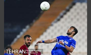 دیدار تیم های فوتبال استقلال تهران و نساجی مازندران 12