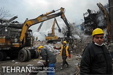سومین روز عملیات امداد ونجات حادثه پلاسکو -4 7
